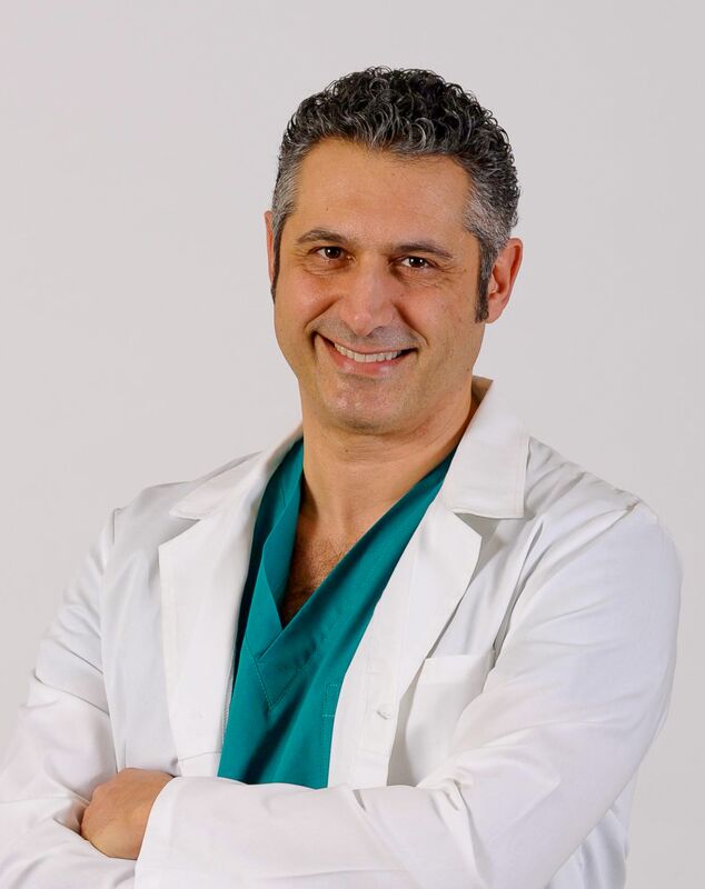 Medico dermatologo Mario Brandas